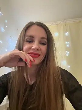 LucieMack online show from November 26, 2025, 6:30 pm