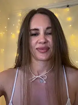 LucieMack online show from July 1, 2026, 5:24 pm