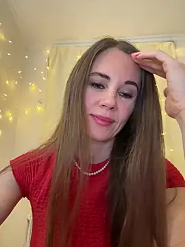 LucieMack online show from April 28, 2026, 5:17 pm