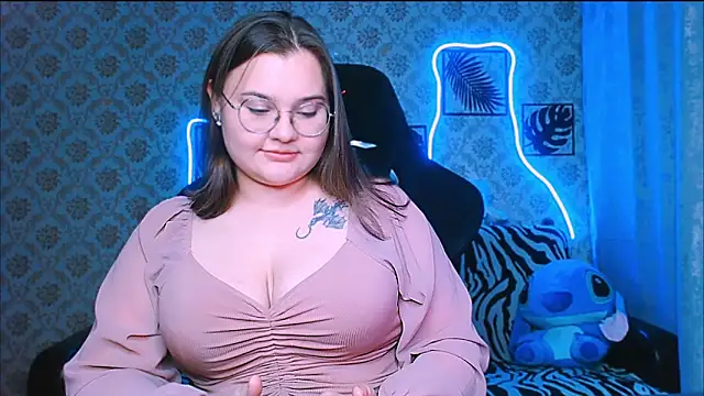 Snapshot of InLoveWithLife26 chatting on November 6, 2025, 7:29 pm InLoveWithLife26 online show from November 6, 2025, 7:29 pm