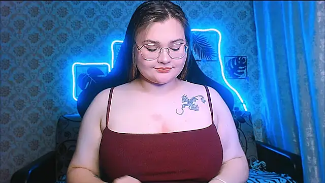 Snapshot of InLoveWithLife26 chatting on July 25, 2026, 8:04 pm InLoveWithLife26 online show from July 25, 2026, 8:04 pm