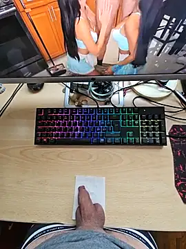 Snapshot of flirt_23 chatting on November 19, 2025, 10:15 am flirt 23 online show from November 19, 2025, 10:15 am