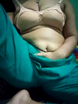 Snapshot of Maria_Mahi chatting on November 30, 2025, 4:52 pm Maria Mahi online show from November 30, 2025, 4:52 pm