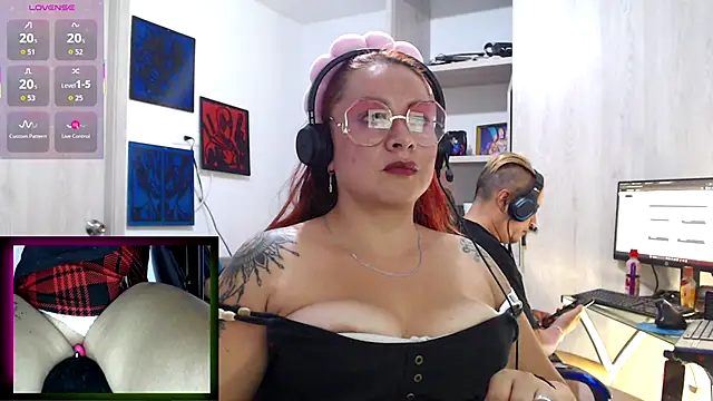 leidydi223 online show from October 18, 2025, 1:29 am