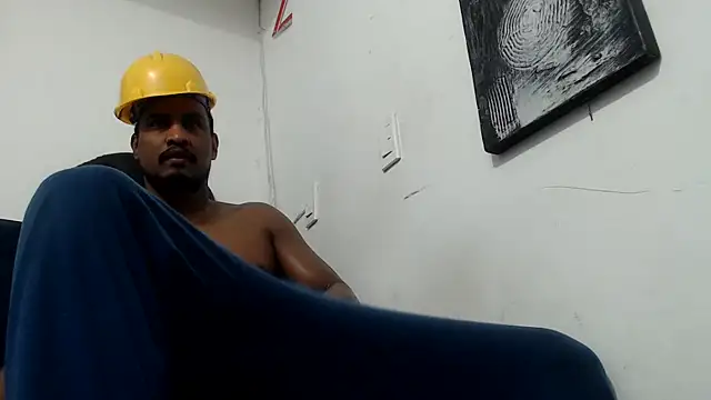 Snapshot of ElCaballeroNegro24 chatting on June 14, 2026, 3:19 am ElCaballeroNegro24 online show from June 14, 2026, 3:19 am