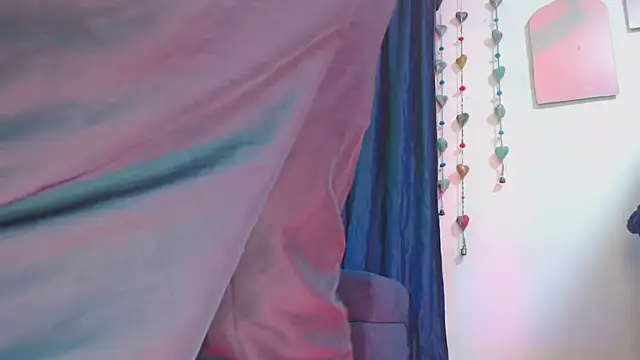 Snapshot of ElCaballeroNegro24 chatting on February 20, 2026, 3:14 am ElCaballeroNegro24 online show from February 20, 2026, 3:14 am