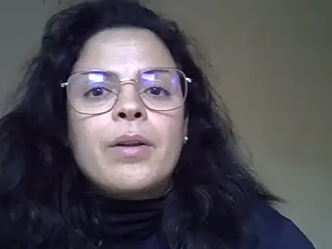 Snapshot of ITALIANASISIXX chatting on February 22, 2025, 1:13 pm ITALIANASISIXX online show from February 22, 2025, 1:13 pm
