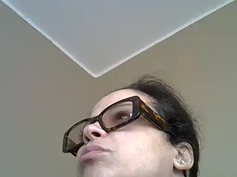 Snapshot of ITALIANASISIXX chatting on March 4, 2025, 7:19 am ITALIANASISIXX online show from March 4, 2025, 7:19 am