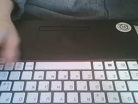 ITALIANASISIXX online show from November 22, 2025, 10:47 am