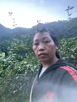 Snapshot of Lai005 chatting on October 28, 2025, 11:03 pm Lai005 online show from October 28, 2025, 11:03 pm