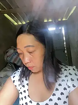 Snapshot of Lai005 chatting on October 8, 2025, 1:29 am Lai005 online show from October 8, 2025, 1:29 am