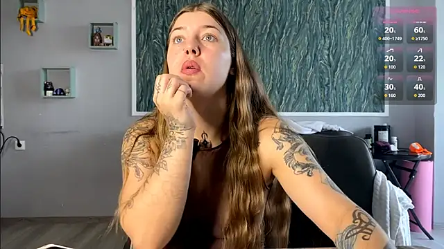 Snapshot of VelvetMiley chatting on August 7, 2026, 4:07 am VelvetMiley online show from August 7, 2026, 4:07 am