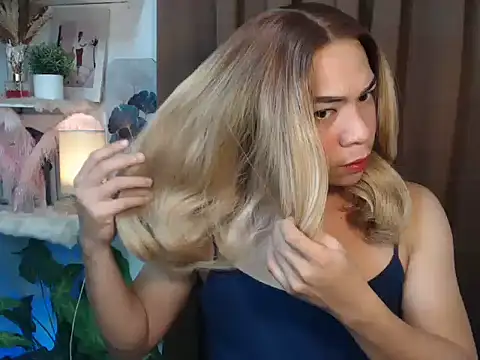 Snapshot of Ursexy_ngaw chatting on February 9, 2026, 8:29 pm Ursexy ngaw online show from February 9, 2026, 8:29 pm