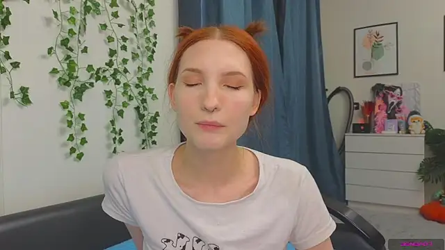 Snapshot of Olivia_Rid_ chatting on November 19, 2025, 8:31 pm Olivia Rid online show from November 19, 2025, 8:31 pm