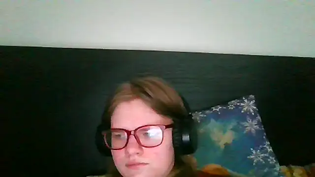 Moonolighta online show from March 17, 2026, 8:50 am