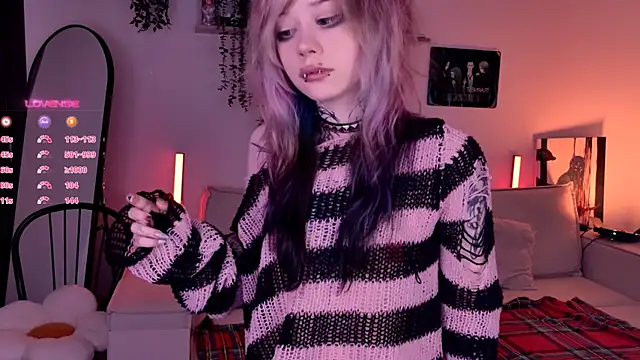 Snapshot of Lollyshy chatting on November 20, 2025, 9:32 am Lollyshy online show from November 20, 2025, 9:32 am