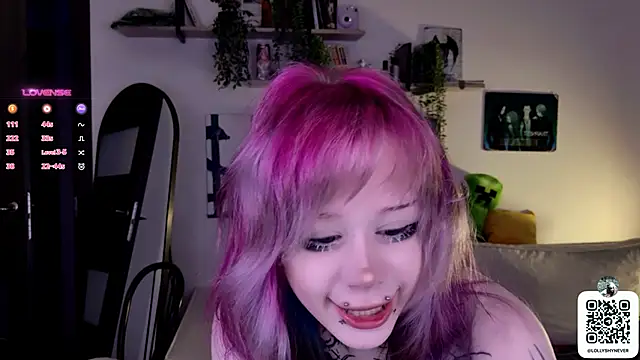 Snapshot of Lollyshy chatting on September 23, 2025, 10:55 am Lollyshy online show from September 23, 2025, 10:55 am