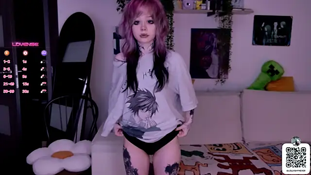 Snapshot of Lollyshy chatting on October 13, 2025, 1:02 pm Lollyshy online show from October 13, 2025, 1:02 pm