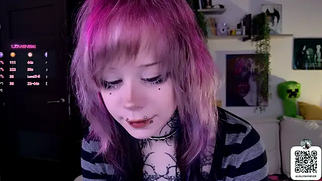 Snapshot of Lollyshy chatting on September 27, 2025, 10:54 am Lollyshy online show from September 27, 2025, 10:54 am