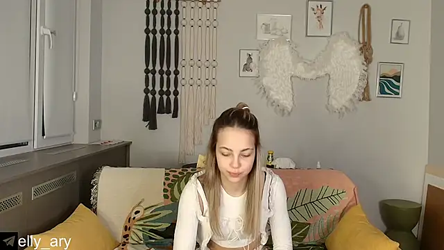 Snapshot of daddyonlyloveme chatting on November 27, 2025, 9:15 pm daddyonlyloveme online show from November 27, 2025, 9:15 pm