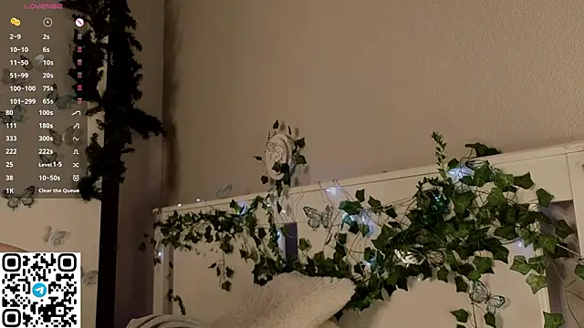 BlushinBloom online show from March 13, 2026, 7:02 am