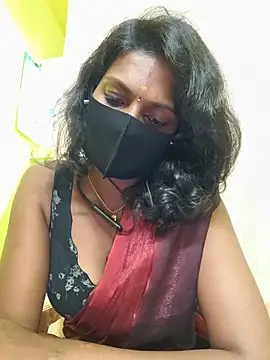 Snapshot of Honey_rosetamil chatting on June 7, 2026, 8:36 pm Honey rosetamil online show from June 7, 2026, 8:36 pm