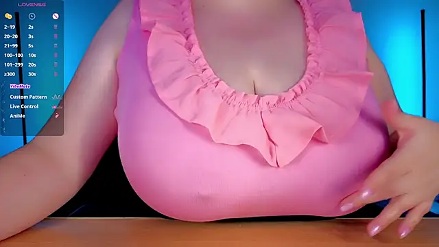 Snapshot of clara4love chatting on July 15, 2026, 10:17 pm clara4love online show from July 15, 2026, 10:17 pm