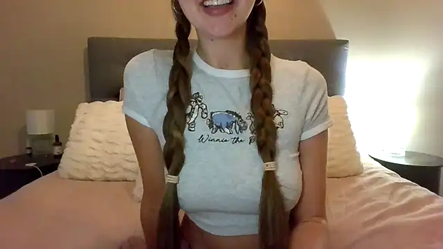 TaylorWest62 online show from November 12, 2025, 2:10 pm