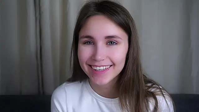 Snapshot of EthalFlowers chatting on November 11, 2025, 11:53 pm EthalFlowers online show from November 11, 2025, 11:53 pm