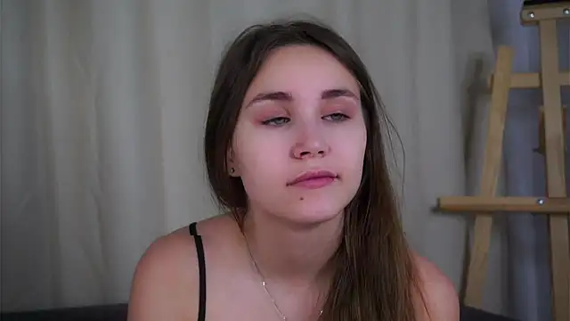 Snapshot of EthalFlowers chatting on November 13, 2025, 12:36 am EthalFlowers online show from November 13, 2025, 12:36 am