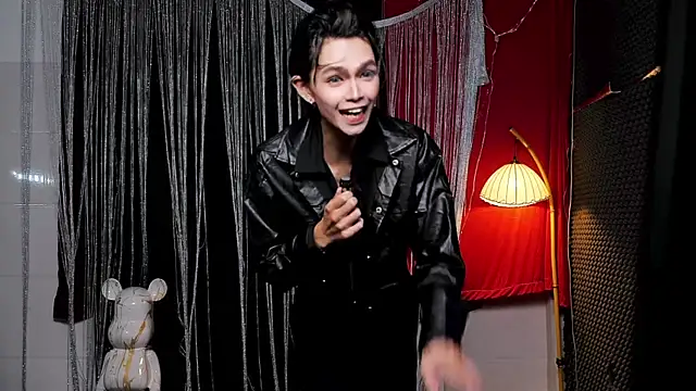 Beibei TDK online show from October 18, 2025, 2:19 pm