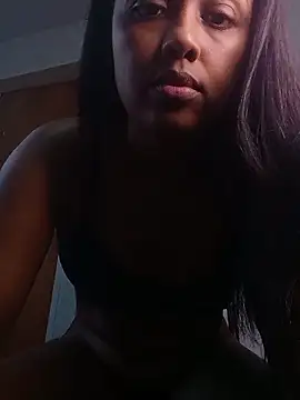 indiazinhabella27 online show from March 10, 2026, 9:08 pm