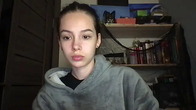 Snapshot of Yuna5343 chatting on November 6, 2025, 9:08 pm Yuna5343 online show from November 6, 2025, 9:08 pm