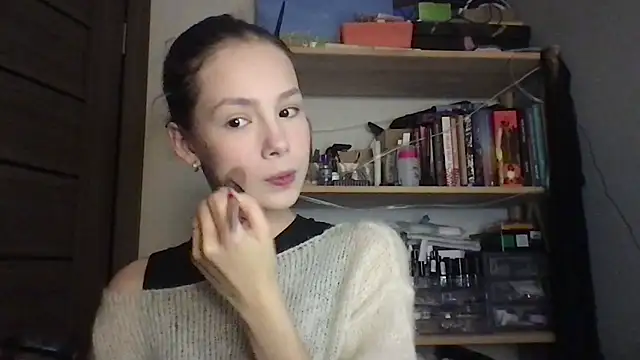 Snapshot of Yuna5343 chatting on November 10, 2025, 10:26 pm Yuna5343 online show from November 10, 2025, 10:26 pm