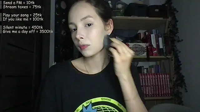Yuna5343 online show from June 4, 2026, 8:13 pm