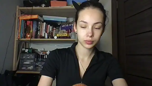 Snapshot of Yuna5343 chatting on December 2, 2025, 8:54 pm Yuna5343 online show from December 2, 2025, 8:54 pm