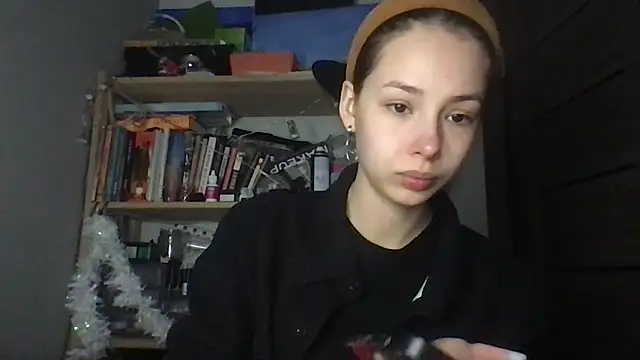 Yuna5343 online show from January 5, 2026, 8:56 pm