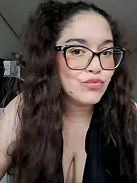 Snapshot of valkiriabbw chatting on March 13, 2026, 1:38 pm valkiriabbw online show from March 13, 2026, 1:38 pm