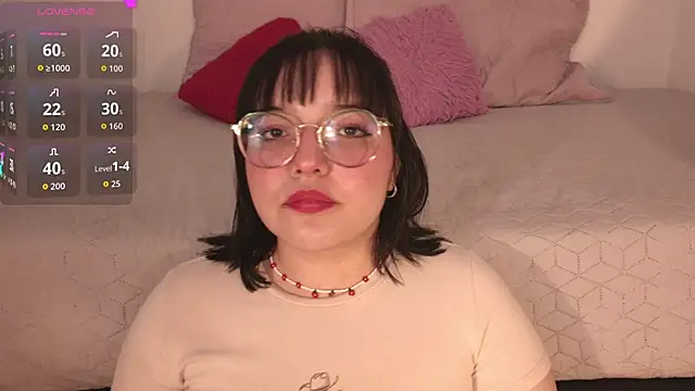 Gaby99  online show from October 21, 2025, 3:22 pm