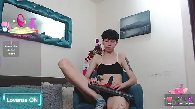 LiamBrown09 online show from February 11, 2026, 7:36 pm