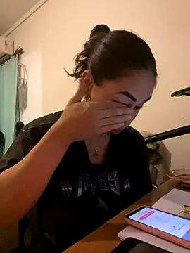 Snapshot of jessens144 chatting on November 26, 2025, 4:12 am jessens144 online show from November 26, 2025, 4:12 am