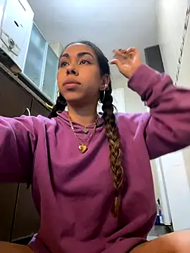 Snapshot of jessens144 chatting on October 19, 2025, 4:04 am jessens144 online show from October 19, 2025, 4:04 am