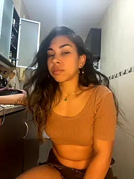 Snapshot of jessens144 chatting on November 11, 2025, 3:45 am jessens144 online show from November 11, 2025, 3:45 am