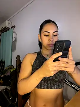 Snapshot of jessens144 chatting on November 28, 2025, 4:45 am jessens144 online show from November 28, 2025, 4:45 am