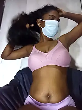 Snapshot of MickMicky chatting on October 21, 2025, 12:54 am MickMicky online show from October 21, 2025, 12:54 am