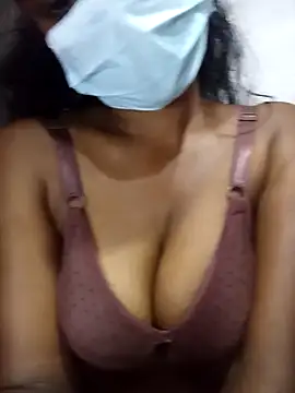 Snapshot of MickMicky chatting on October 30, 2025, 12:42 am MickMicky online show from October 30, 2025, 12:42 am