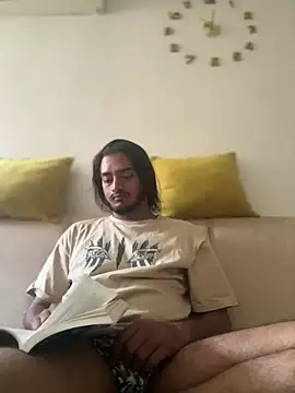 seenu2101 online show from March 11, 2026, 5:34 am