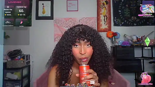 ziafoxy online show from October 12, 2025, 2:46 am