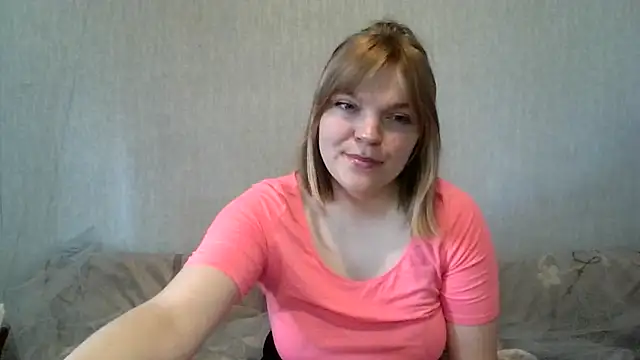 Snapshot of SirWolff chatting on May 19, 2026, 7:15 am SirWolff online show from May 19, 2026, 7:15 am