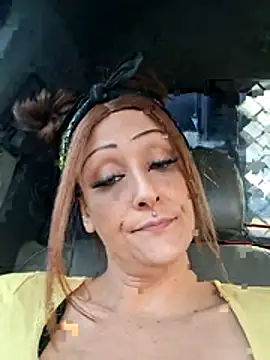 Snapshot of Splash_Queen420 chatting on August 3, 2026, 12:52 am Splash Queen420 online show from August 3, 2026, 12:52 am